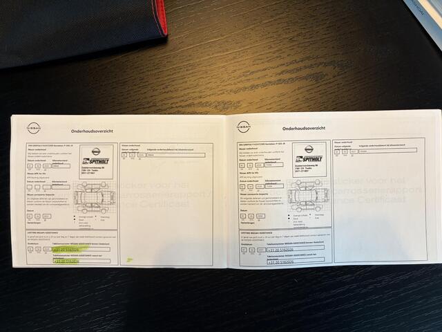Nissan QASHQAI 1.3 DIG-T N-Connecta / Trekhaak ( 1500 kg ) / Panoramadak / Airco (automatisch) / Apple Carplay/Android Auto /