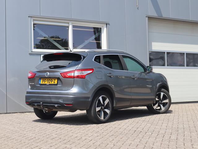 Nissan QASHQAI 1.2 N-Connecta / Eerste eigenaar / Dealer onderhouden / Pano / Trekhaak