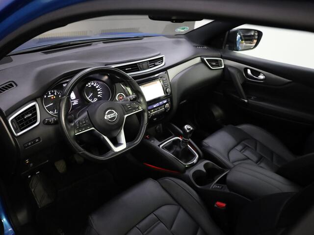Nissan QASHQAI 1.2 Tekna + | Trekhaak | Lederen Bekleding | Panoramadak