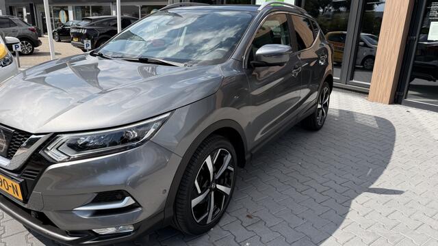 Nissan QASHQAI 1.2 Tekna +