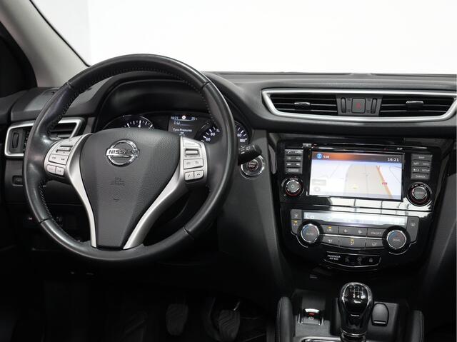 Nissan QASHQAI 1.2 N-Connecta / 1e Eigenaar! / Trekhaak / Panorama 228