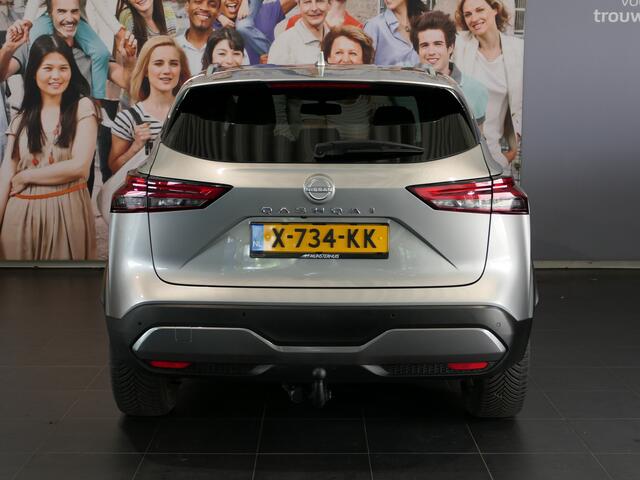 Nissan QASHQAI 1.3 MHEV Xtronic Tekna Panoramadak - Allseasons - Dakrails - Trekhaak! - Headup display