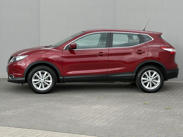 Nissan QASHQAI 1.6 Acenta 163PK / Trekhaak (1500 KG) / Cruise control / 100% dealeronderhouden / Lichtmetalen velgen / Parkeersensoren voor + achter