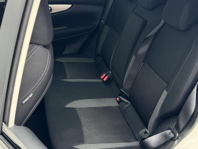 Nissan QASHQAI 1.2 N-Connecta NL-AUTO | PANODAK | TREKHAAK