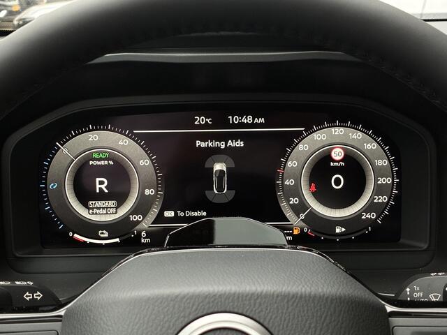 Nissan QASHQAI 1.5 e-Power Tekna NIEUW UIT VOORRAAD LEVERBAAR | Elektrisch bedienbare achterklep met sensorsturing | Lederen bekleding | Climate Control | Adaptieve Cruise Control | Stoel- en stuurverwarming | Navigatiesysteem | Elektrisch bedienbare bestuurdersstoel | 