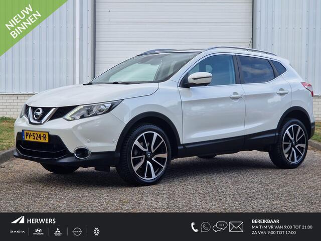 Nissan QASHQAI 1.6 Tekna / Pano / Trekhaak / All Seasons / Dealer Onderhouden / Cruise Control / Navigatie / 360 Camera / Stoelverwarming /