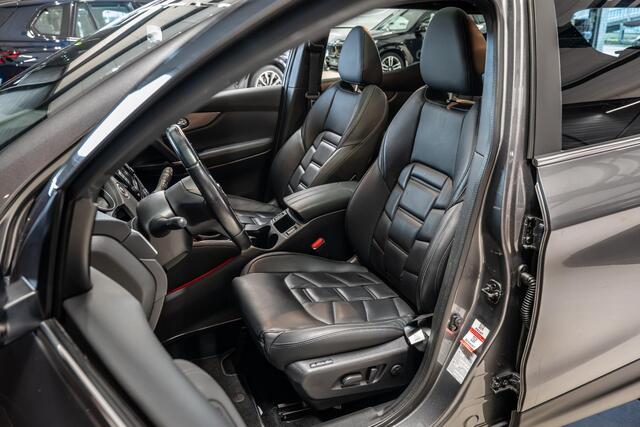 Nissan QASHQAI 1.3 DIG-T Tekna + Leder | Pano | Elektrische Stoelen