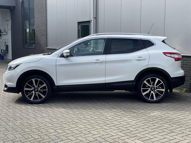 Nissan QASHQAI 1.6 Tekna /Trekhaak/360 Camera/Pano/
