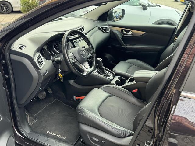 Nissan QASHQAI 1.3 DIG-T Tekna AUTOMAAT TREKHAAK/NL-AUTO/76.000 KM!