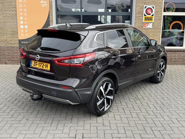 Nissan QASHQAI 1.3 DIG-T Tekna AUTOMAAT TREKHAAK/NL-AUTO/76.000 KM!