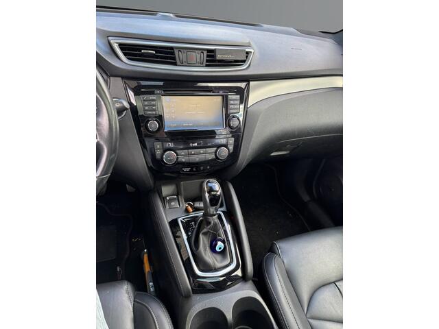 Nissan QASHQAI 1.2 Tekna + Automaat / Navi / Panorama / Leder / Trekhaak / 360 Camera