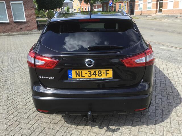 Nissan QASHQAI 1.2 DIG-T Tekna+Panodak