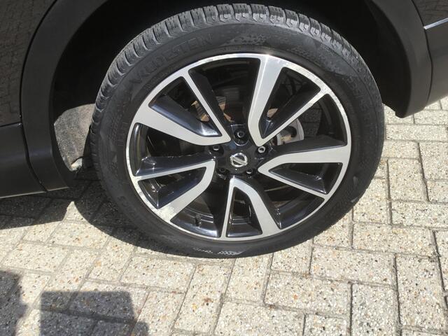 Nissan QASHQAI 1.2 DIG-T Tekna+Panodak
