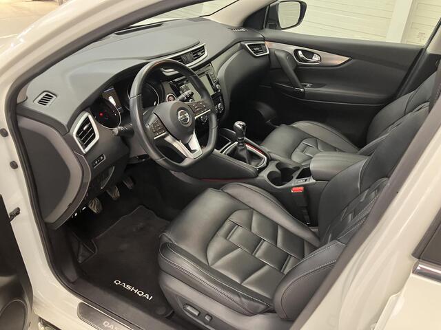 Nissan QASHQAI 1.3 DIG-T Premium Edition / Lederen Bekleding / Navigatie / Panoramadak / Stoelverwarming / Cruise Control / Climate Control /