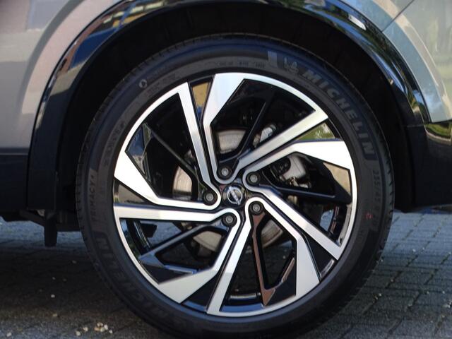 Nissan QASHQAI 1.3 MHEV Xtronic Tekna Plus