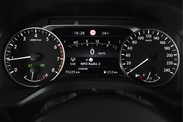 Nissan QASHQAI 1.3 MHEV 140 PK N-Style Orig. NL | Trekhaak | Dig.Cockpit | Cruise | 360 camera | NAV+App.Connect | Auto.Airco | LM 19" |
