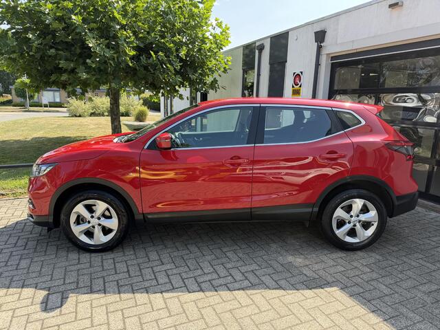 Nissan QASHQAI 1.3 DIG-T Acenta Automaat | Achteruitrijcamera | Trekhaak | Cruise Control | Climate Control | Zeer nette auto!
