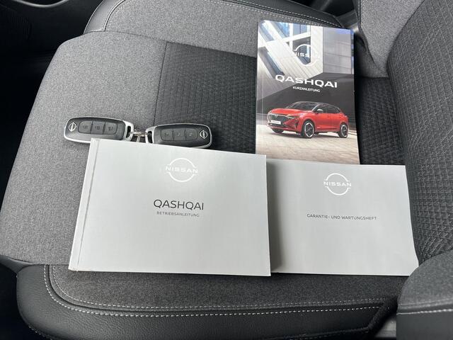Nissan QASHQAI 1.3 MHEV Xtronic N-Connecta / Cold Pack / Panoramadak / Navigatie / Apple Carplay Android / HUD / Camera 360° / 18" LM wielen & All Season banden /