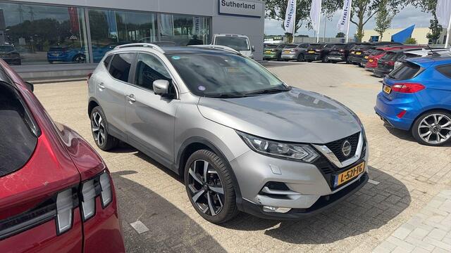 Nissan QASHQAI 1.3 DIG-T N-Motion 159pk | Trekhaak | 1.500kg trekgewicht | Panoramadak | Stoelverwarming
