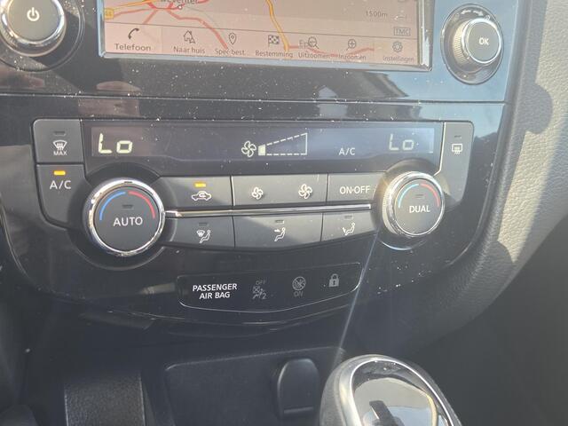 Nissan QASHQAI 1.3 DIG-T N-Connecta / Panoramadak / Airco (automatisch) / Apple Carplay/Android Auto /