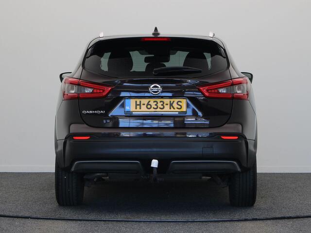 Nissan QASHQAI 1.3 DIG-T N-Connecta | Panoramadak | Trekhaak | Rondomzicht Camera | Keyless Entry |