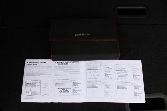 Nissan QASHQAI MHEV Xtronic Tekna Plus | 360 camera | Panorama dak | Trekhaak | Head up | Stoel stuur verwarming |