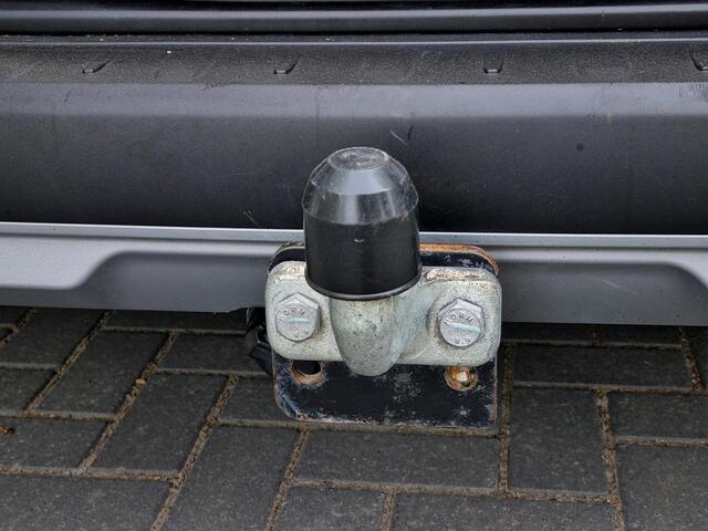 Nissan Townstar 1.3 N-Connecta / Trekhaak 1500kg Trekgewicht / Navigatie via Android Auto/Apple Carplay / Achteruitrijcamera / Stoelverwarming