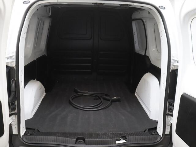 Nissan Townstar Tekna L1 45 kWh 122Pk | Apple & Android Carplay | Achteruitrijcamera | Stoelverwarming | Climate Control | Navigatie | Parkeersensoren