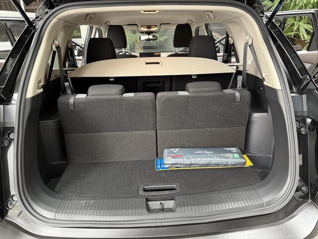 Nissan X-TRAIL 1.5 e-Power N-Connecta 7 persoons!