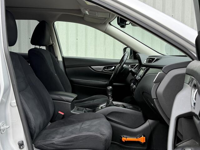 Nissan X-TRAIL 1.6 DIG-T N-Connecta / Trekhaak 1800KG Trekgewicht! / Navigatie / 360 achteruitrijcamera / Climate Control /