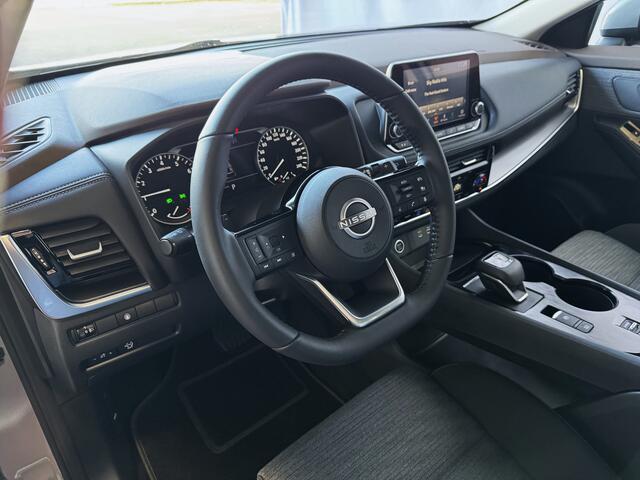 Nissan X-TRAIL 1.5 MHEV 7PERS. 1800 KG TREK. STOEL/BANK/RUIT ARPLAY NAVI VERW. LED ADAP.CRUISE 7P 7 PERSOONS 10/2024 https://wheelerdelta.autodata.nl/#/voorraad