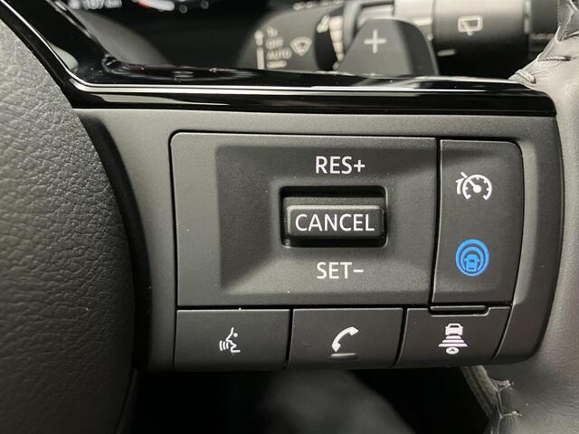 Nissan X-TRAIL 1.5 MHEV 163pk 5-Zits Tekna Automaat / 2000 KG Trekgewicht / Navigatie / 360 Graden Camera / Stoel- en Stuurverwarming / Verwarmde Voorruit / Fabrieksgarantie tot 07-2027 / Elektrische Kofferbak / Elektrische Stoelen met Geheugen /