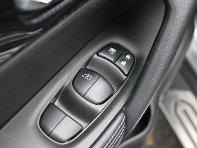 Nissan X-TRAIL 1.3 DIG-T N-Tec / 1ste Eigenaar / Trekhaak / 1500KG Trekgewicht / GROOT Glazendak / LMV / Navigatie / Historie aanwezig /