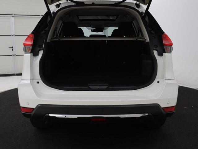 Nissan X-TRAIL 1.3 DIG-T N-Connecta | Panoramadak | 360 Camera | Carplay | Keyless | Navigatie | Parkeerhulp | Cruise control | Bluetooth | Climate control