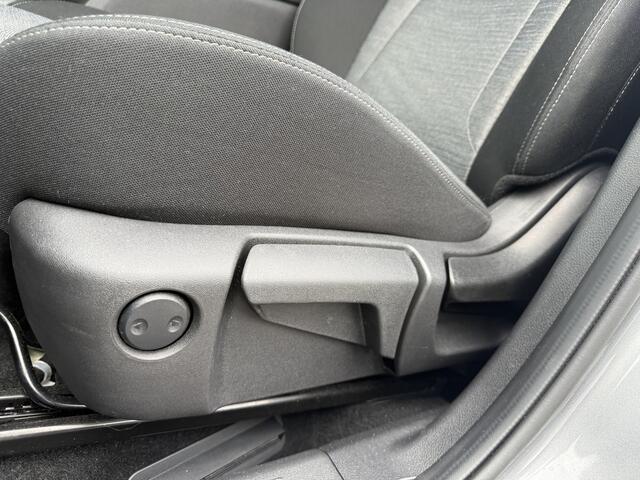 Nissan X-TRAIL 1.5 e-4orce N-Connecta 4WD 7persoons/ zitter