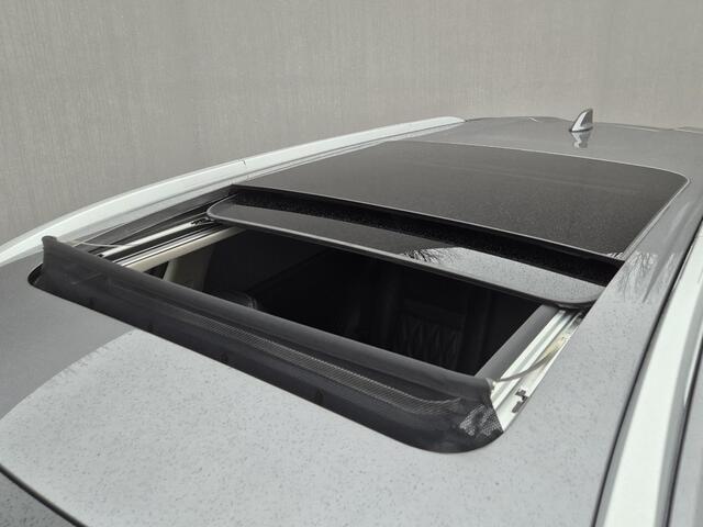 Nissan X-TRAIL 1.5 e-4orce Tekna Plus 4WD 7p. Automaat / Trekgewicht 1650 kg / 7 Persoons / Allseason banden / Panoramadak / HUD / Stuur-, Stoel en Achterbank verwarming / Rondomzicht camera / Elektrische achterklep /