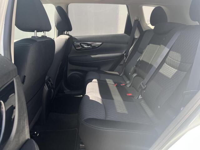 Nissan X-TRAIL 1.3 DIG-T N-Connecta / Trekhaak (1.500KG) / Panoramadak / 100% dealer onderhouden / Cruise Control / Airco / Verstelbare Achterbank / Elektr. Achterklep / 360 Camera / Parkeer Sensoren Voor&Achter /