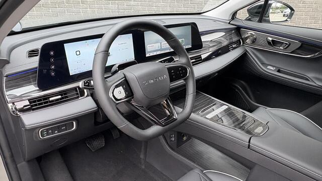 Omoda 5 SHS 1.5 T-GDi Premium Automaat Stoel Ventilatie en -verwarming, Elektrisch Panoramaschuifdak, Lederen Bekleding, Rondomzichtcamera