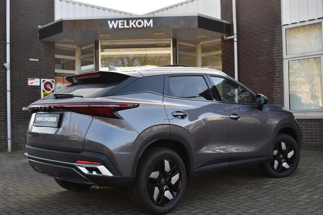 Omoda 5 SHS 1.6 T-GDi SHS-H Premium | VOORRAAD | STOELVENTILATIE+VERWARMING | PANORAMADAK | ELEKTR. ACHTERKLEP | STUURVERWARMING