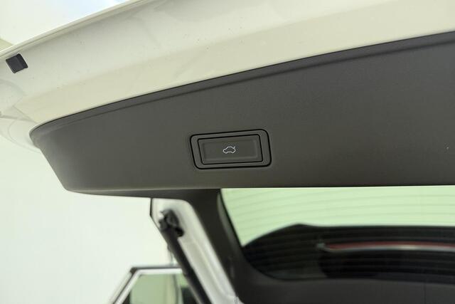 Omoda 5 SHS 1.6 T-GDi SHS-H Premium Panoramisch Schuif/kanteldak | Keyless | Lederen bekleding | Stoelverwarming | Nieuw op voorraad | Snel rijden | 7 Jaar fabrieksgarantie