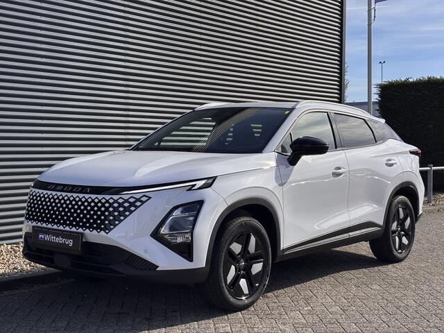 Omoda 5 SHS 1.6 T-GDi SHS-H Premium Full Hybride met Navigatie, Lederen bekleding en Camera Nu met 3000 euro Inruil/WK-voordeel