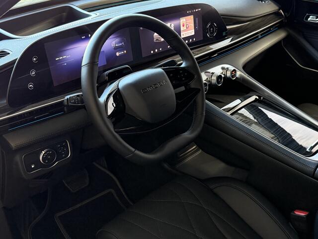 Omoda 9 OMODA 9 PREMIUM AWD | 145 KM / TOTAAL MET BENZINE 1000KM ELEKTRISCH | 538 PK | 4WD 4X4