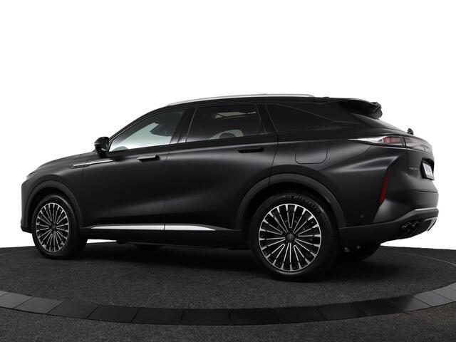 Omoda 9 SHS 1.5T-GDi SHS-P Premium - Inruilpremie ¤ 4.000,- - PHEV Premium - Panoramadak - 140km actieradius plug in hybride - Parkeerhulp voor en achter - 7 jaar Fabrieksgarantie