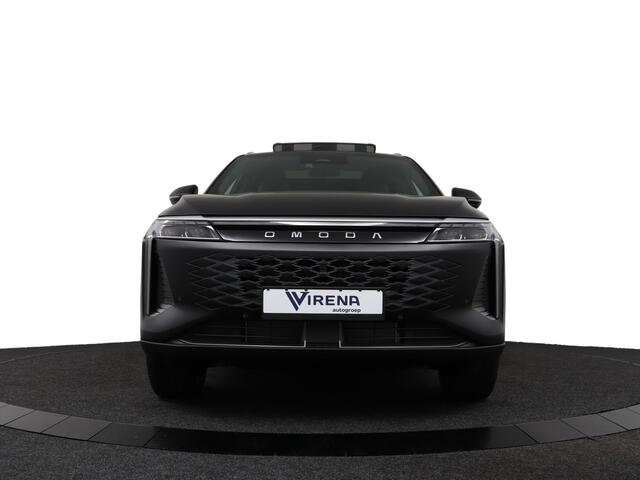 Omoda 9 SHS 1.5T-GDi SHS-P Premium - Inruilpremie ¤ 4.000,- - PHEV Premium - Panoramadak - 140km actieradius plug in hybride - Parkeerhulp voor en achter - 7 jaar Fabrieksgarantie