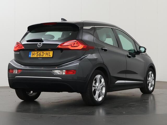 Opel AMPERA Ampera-e Business 60 kWh | Stoel/Stuurwielverwarming | Climate Control | Bi-Xenon | Carplay Navigatie |