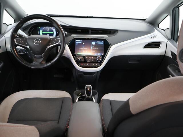 Opel AMPERA Ampera-e Business 60 kWh | Stoel/Stuurwielverwarming | Climate Control | Bi-Xenon | Carplay Navigatie |