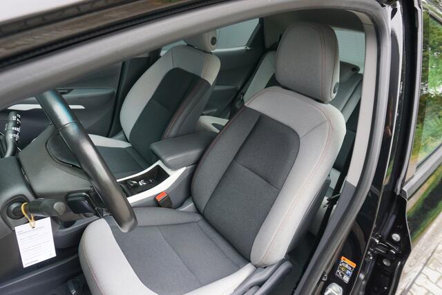 Opel AMPERA Ampera-e Business executive 60 kWh | Origineel NL | PDC | Stuur- en stoelverwarming | ACC | Airco |