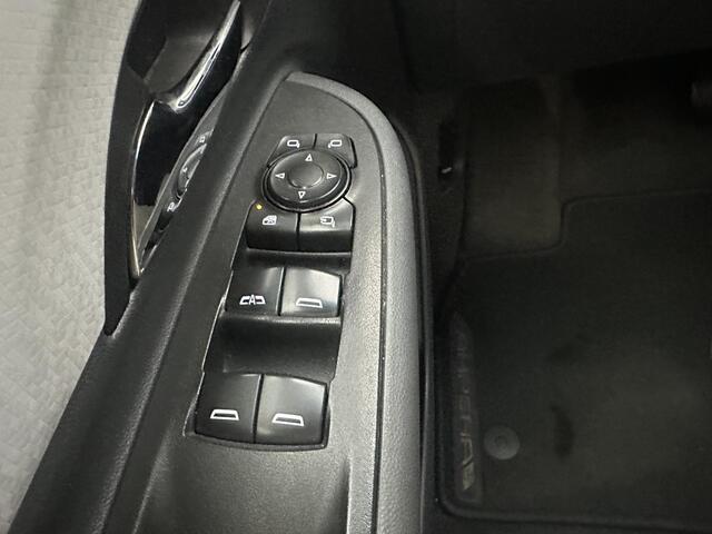 Opel AMPERA Ampera-e Business executive 60 kWh | Stuurverwarming | Stoelverwarming | Nieuwe batterij