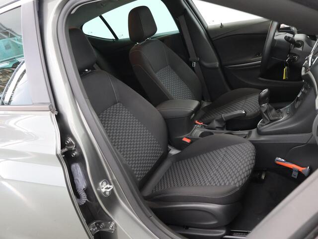 Opel ASTRA 1.0 Turbo Online Edition | Navigatie | Climate Control | Parkeersensoren | Cruise Control |
