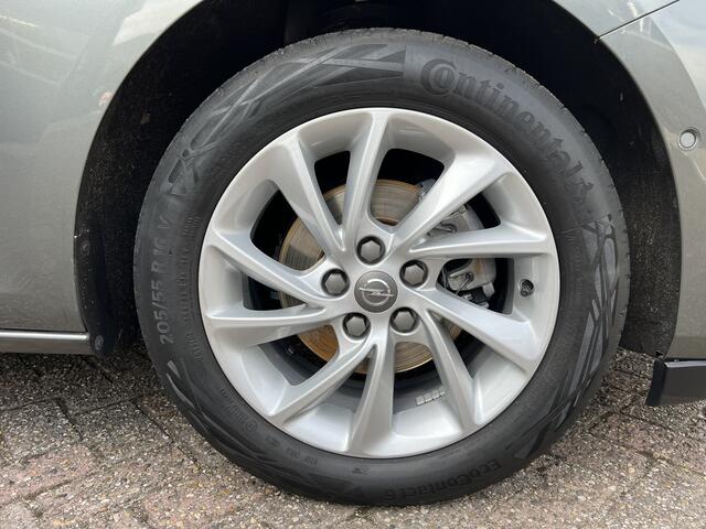Opel ASTRA 1.2 Elegance Trekhaak, Cruise, Camera, Stoelverwarming, Carplay.